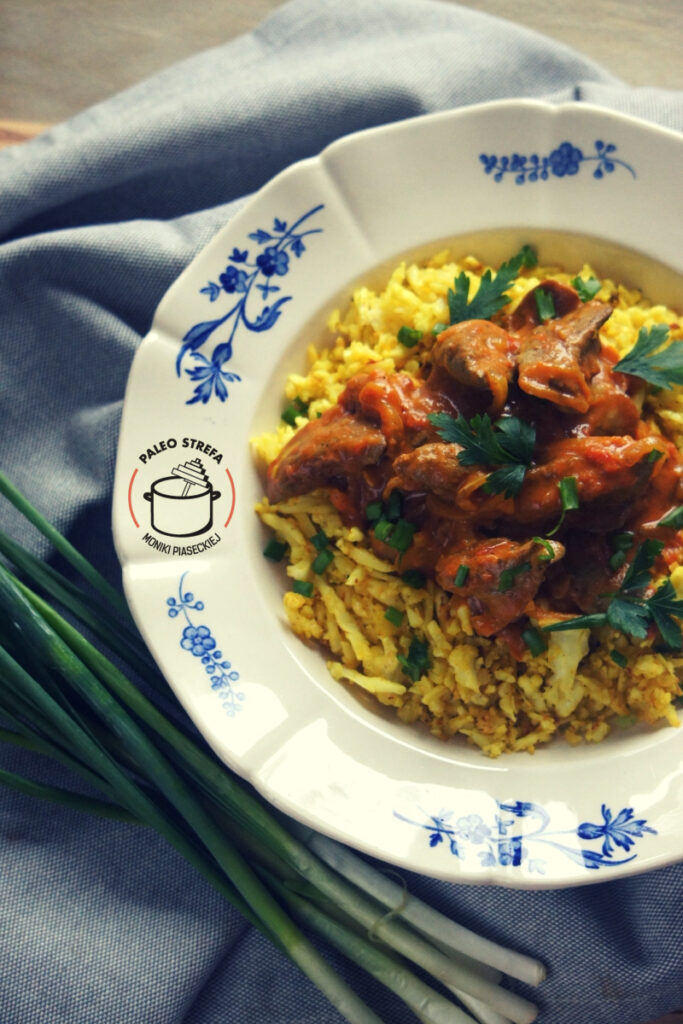 Wątróbka curry z "ryżem" z kalafiora (keto, paleo)